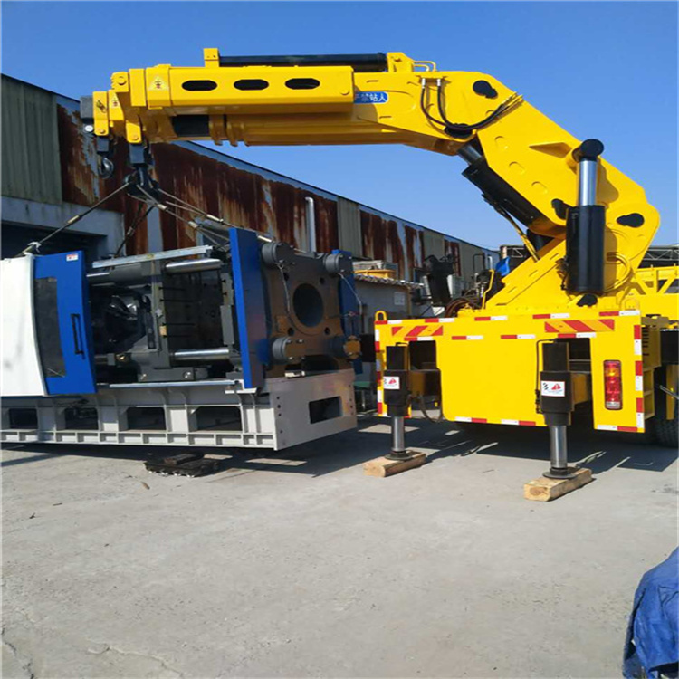 南安 大吨位折臂吊出租费用解析：一小时租赁多少钱