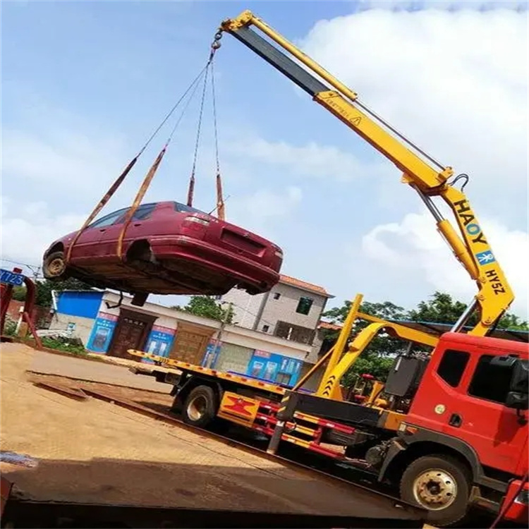 南安吊车救援小汽车怎么吊