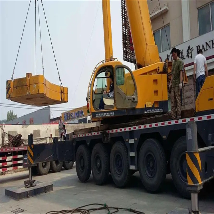 南安当地吊车出租|机器吊装|75吨|工厂搬迁服务