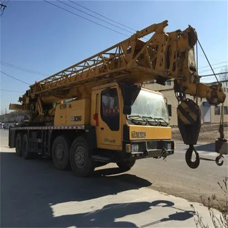 南安哪里有专业吊车出租